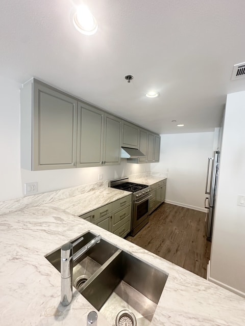 Photo - 230 S. Hamilton