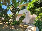 pedestrian entry - 625 S Osage Ave Unit 3