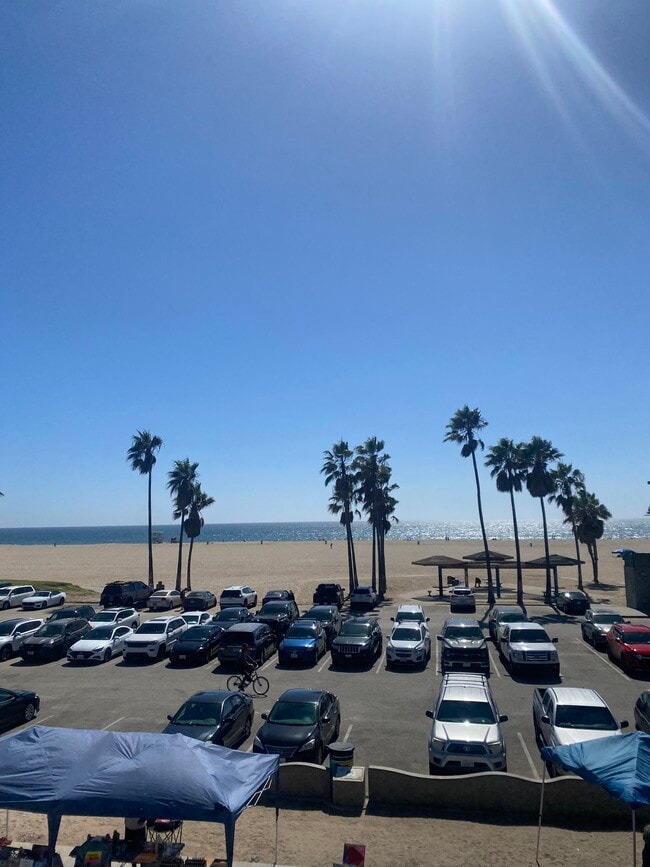 Photo - 313 Ocean Front Walk Unit 4