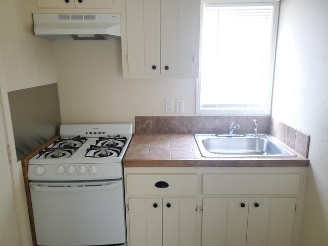 Photo - 596 Friendly Ln Unit 8