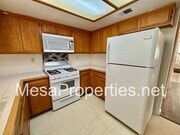 Photo - 1584 Sycamore Ln