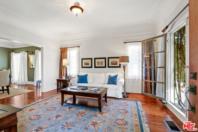 Photo - 619 N Plymouth Blvd Unit 619