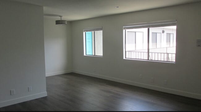 Photo - 11040 Hesby St Unit 202