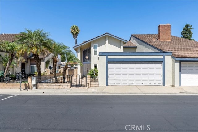 Building Photo - 207 Los Padres Ln