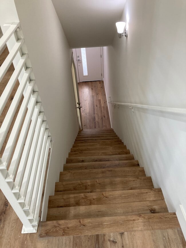 1st Stairwell to living area - 648 N Serrano Ave Unit 648