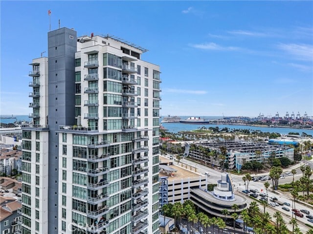 Building Photo - 400 W Ocean Blvd Unit 2004