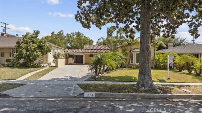 Photo - 1134 Graynold Ave House