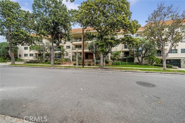 Photo - 420 S Madison Ave Unit 205