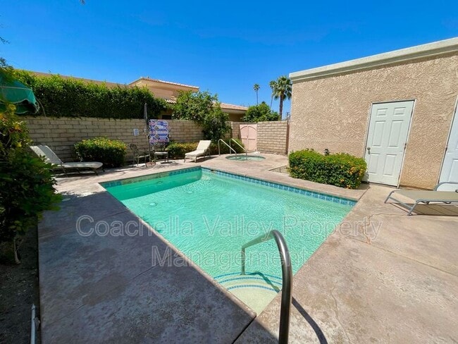 Photo - 74475 Driftwood Dr Unit #2