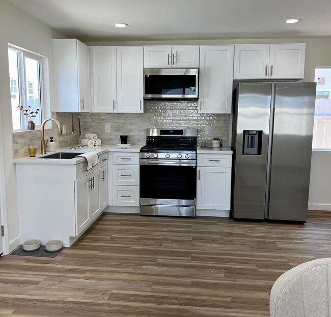 Building Photo - 9427 S 2nd Ave Unit 9427 1.2