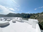 Photo - 13200 Mulholland Dr House