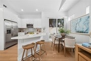 Photo - 376 Hamilton St
