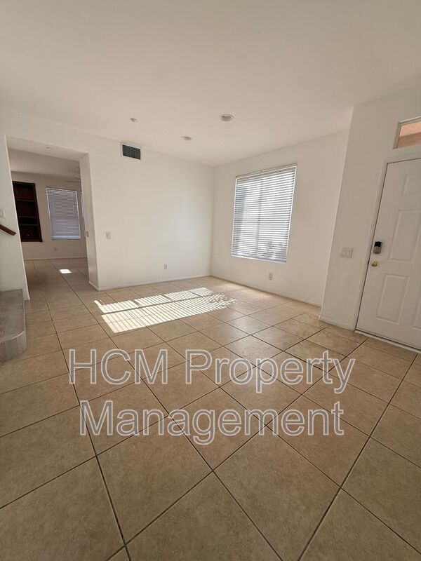 Photo - 28 Lansdale Ct