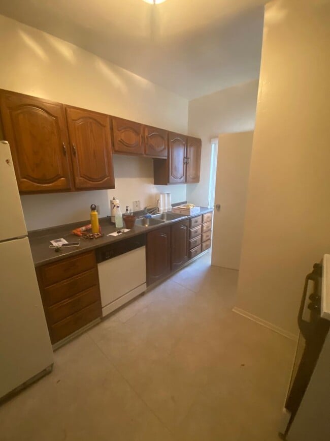 Photo - 1100 S Shenandoah St Unit 1102 1/2