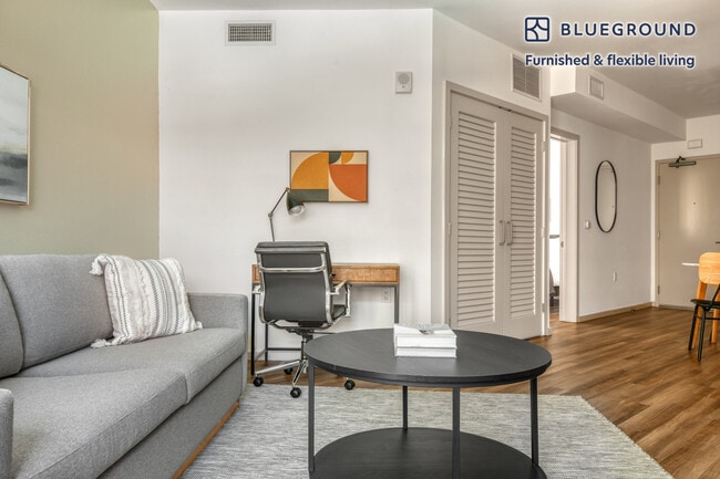 Photo - 6201 Hollywood Blvd Unit FL5-ID840