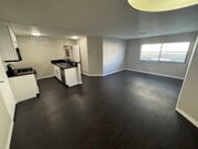 Photo - 1400 Edgemont