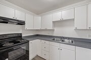 Photo - 805 E. 7th St.