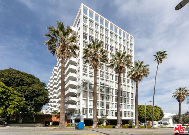 Building Photo - 7135 Hollywood Blvd Unit 603 Rental