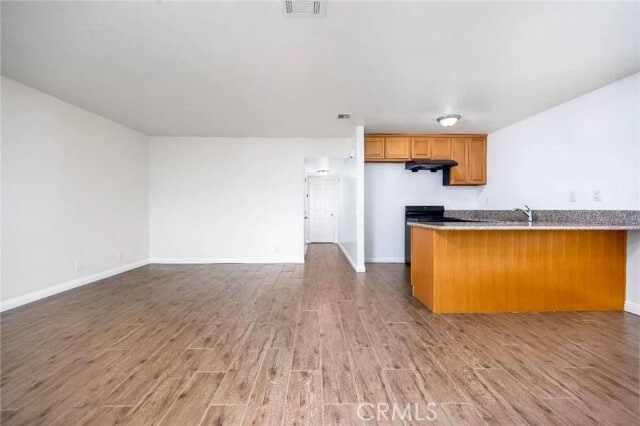 Photo - 5516 Sultana Ave