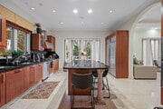 Photo - 156 S Clark Dr House