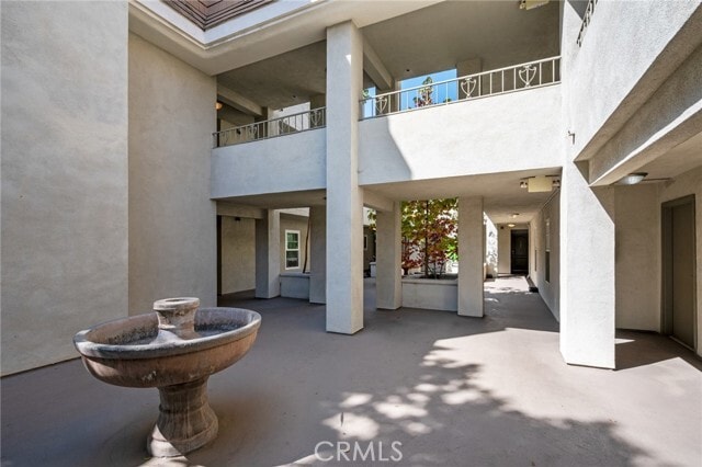 Photo - 1401 N Greenbrier Rd Unit 305