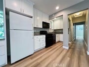 Photo - 835 E Howard St