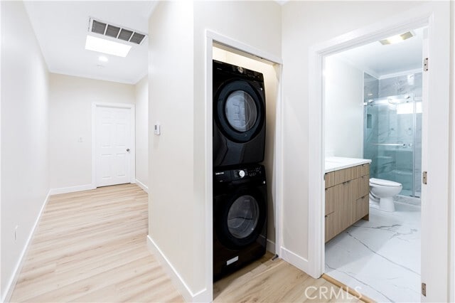 Photo - 720 E Windsor Rd