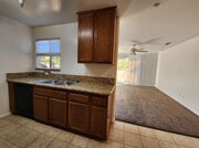Photo - East Windmill Villa Apartments