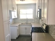 Photo - Hayworth Apartments- F76