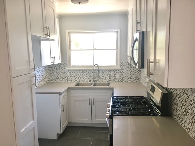 Photo - Hayworth Apartments- F76