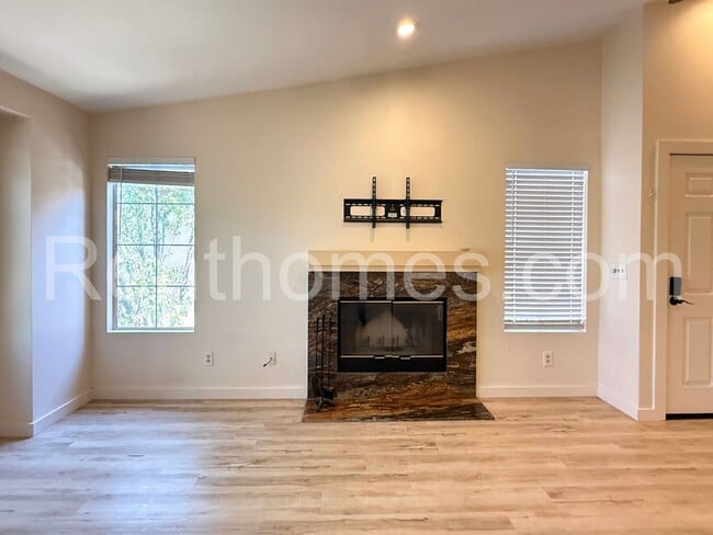 Photo - 18650 Caminito Cantilena Unit 288