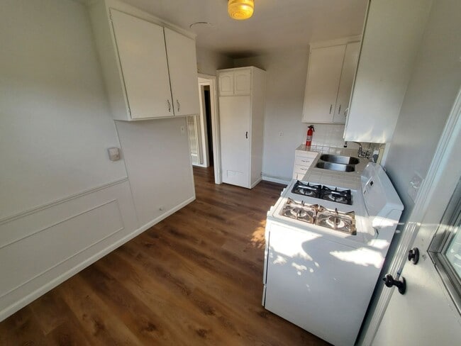 Photo - CHARMING 2 BEDROOM HOUSE IN GLENDORA
