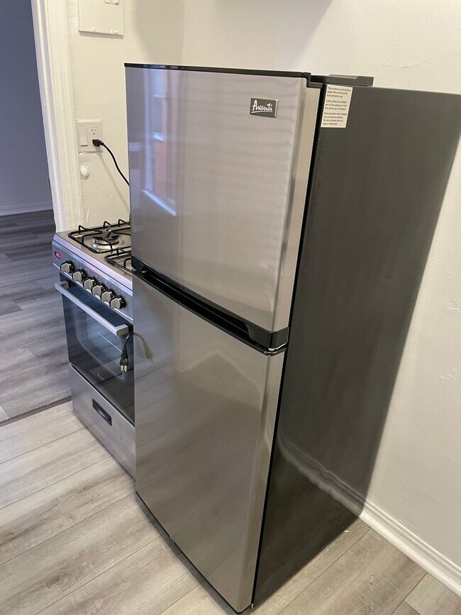 Photo - 1438 Wright LLC