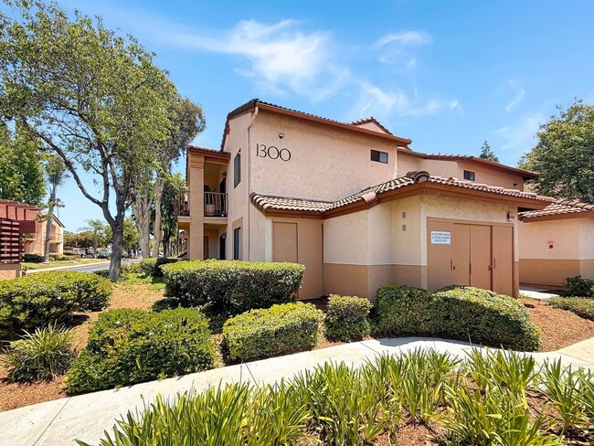 Spacious 3BR/2BA Condo in Rancho San Diego... - Spacious 3BR/2BA Condo in Rancho San Diego...