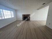 Photo - 841 Chateau Way