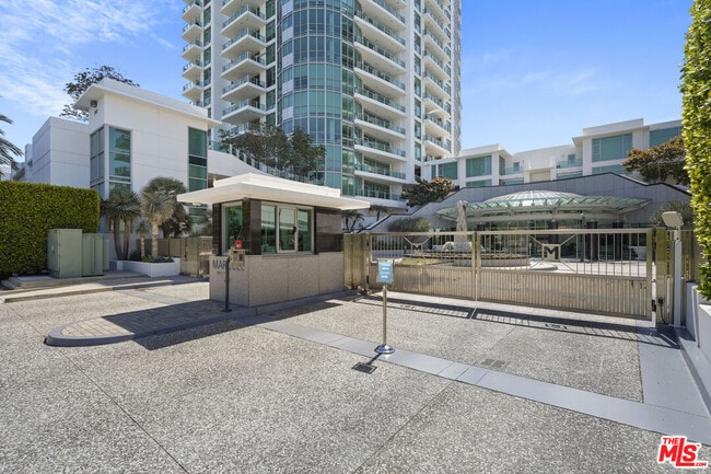 Photo - 3141 Michelson Dr Unit 1506