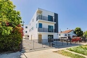 Photo - 2851 S Victoria Ave Apartment Unit 2851 1/2