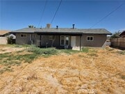 Photo - 25595 Cheryle St