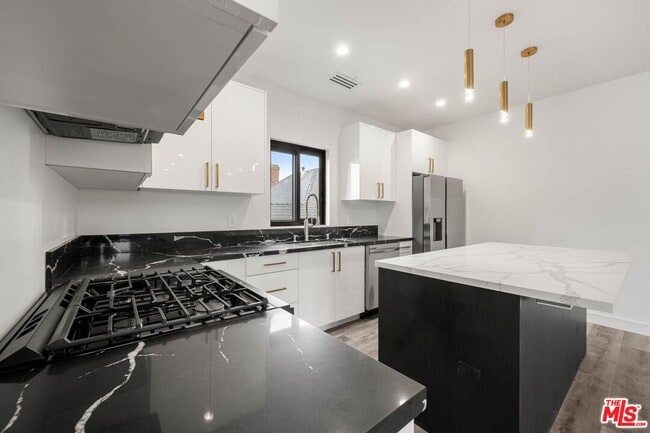 Photo - 1920 S Sherbourne Dr Unit 1920