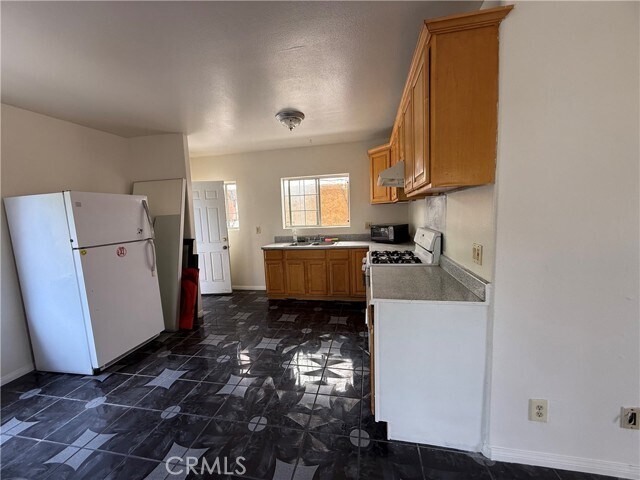 Photo - 529 N St Louis St