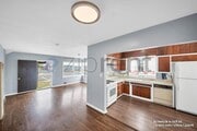 Photo - 1054 E 150th St House