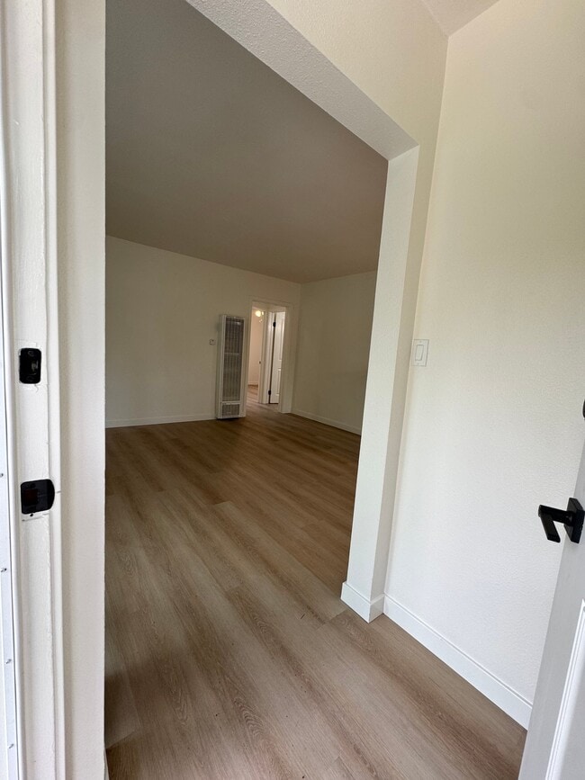 Photo - 11824 Ocean Park Blvd Unit House