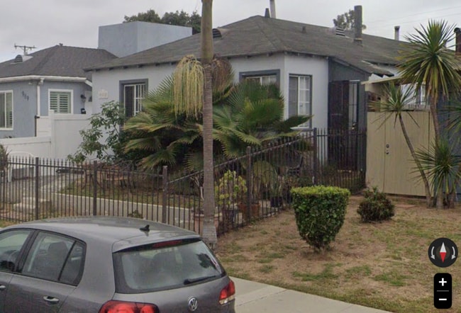 Building Photo - 905 Sartori Ave Unit B