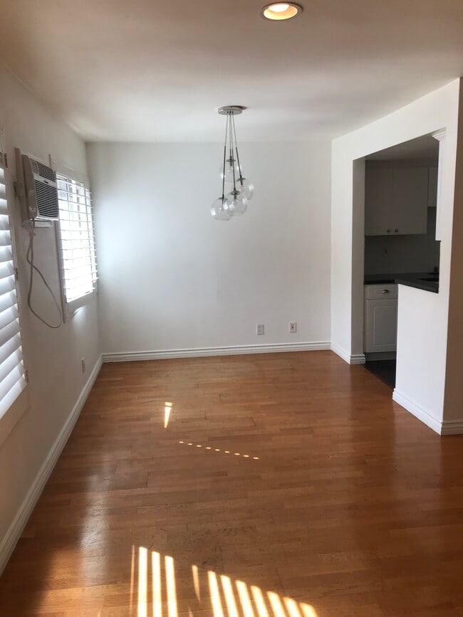 Dining area - 1730 Camden Ave Condo Unit 205