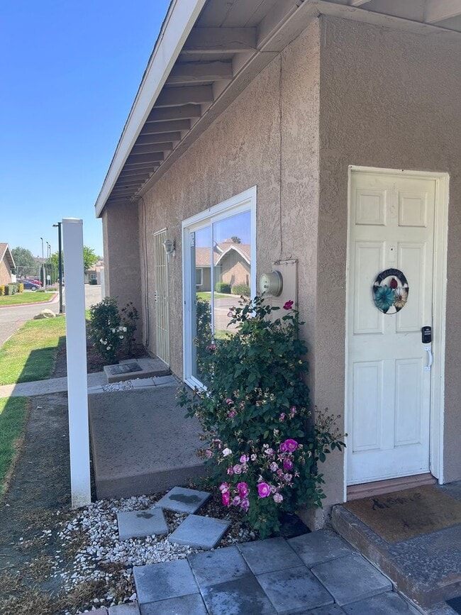 Building Photo - Charming 2 Bedroom Condo in Temecula, Ca.