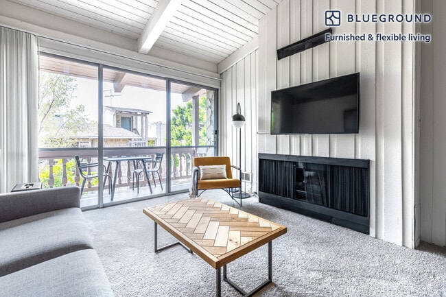 Photo - 6140 Canterbury Dr Unit FL3-ID331