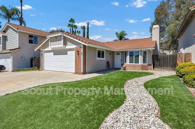 Photo - 39149 Rising Hill Dr House