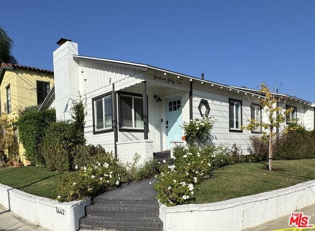 Building Photo - 1442 Ellsmere Ave Rental