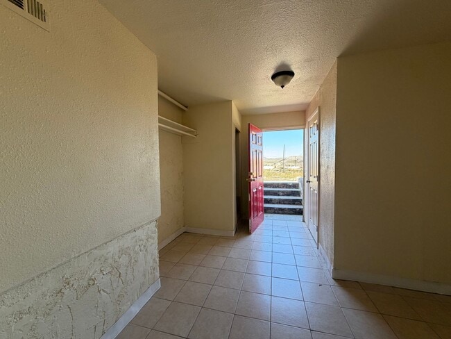 Photo - P552 Unit #B