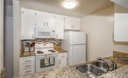 Photo - 5460 White Oak Ave Unit E218